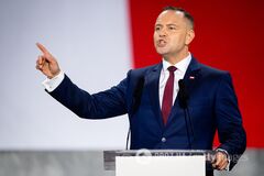 Українці не отримуватимуть допомогу в Польщі