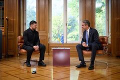 'РФ заслуживает новых санкций': Зеленский напомнил, что у Путина были десятки возможностей для прекращения огня, но он их все отверг