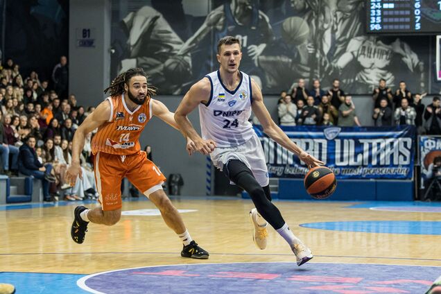 'Днепр' обыграл 'Черкаськи Мавпы' в непростом домашнем матче Суперлиги Favbet