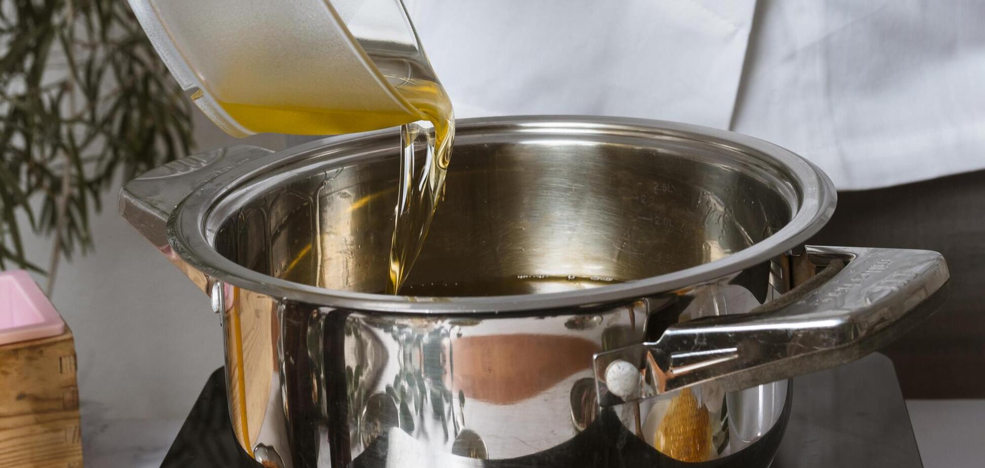 Як почистити посуд з нержавіючої сталі, щоб не зіпсувати: найдієвіші методи