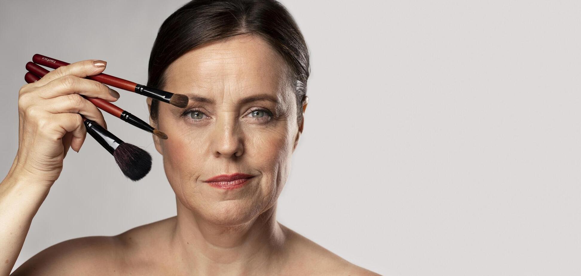 Як наносити макіяж на зрілу шкіру: секретна техніка