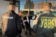 План не спрацював: жителя Харкова затримали під час спроби втечі за кордон шляхом підкупу прикордонника. Фото