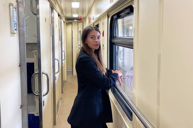 На шаг ближе к Венесуэле: правительство с менеджерами УЗ предлагают украинцам бесплатные поездки