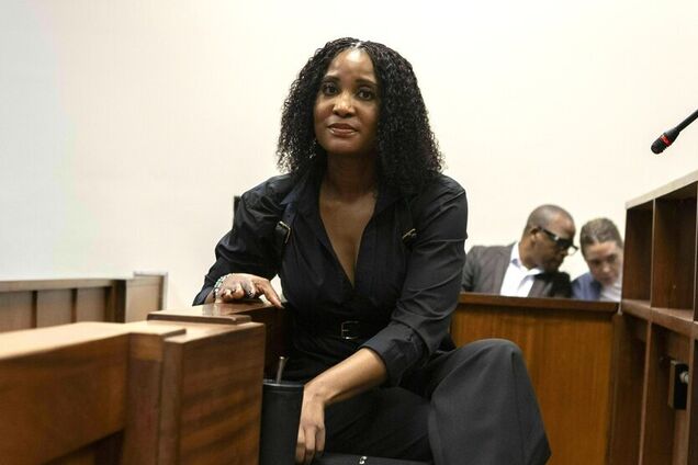 Були відправлені на передову: дочка експрезидента ПАР обманом вербувала африканців на війну РФ проти України – Bloomberg