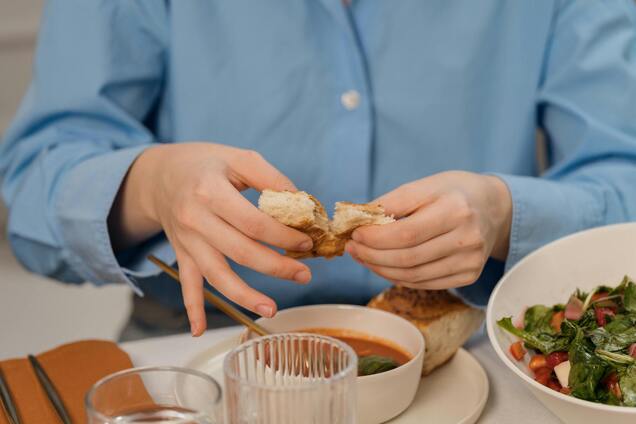 Різдвяний піст 2025. Священник розкрив, яким людям можна їсти більше