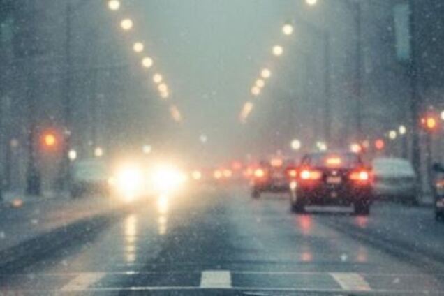 На Украину надвигаются мощные снегопады и туманы: где ожидается непогода. Карта