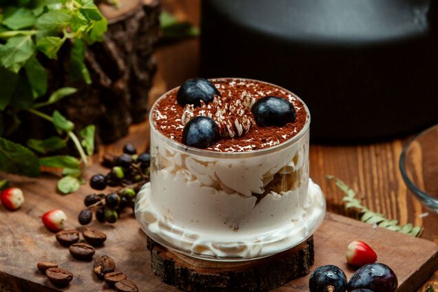 Вкусный десерт из ряженки без выпекания: готовится элементарно