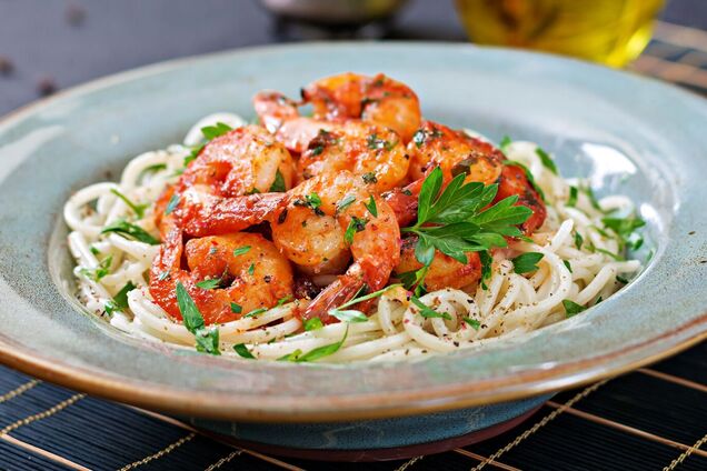 Изысканная паста с креветками для сытного ужина: как приготовить: как приготовить