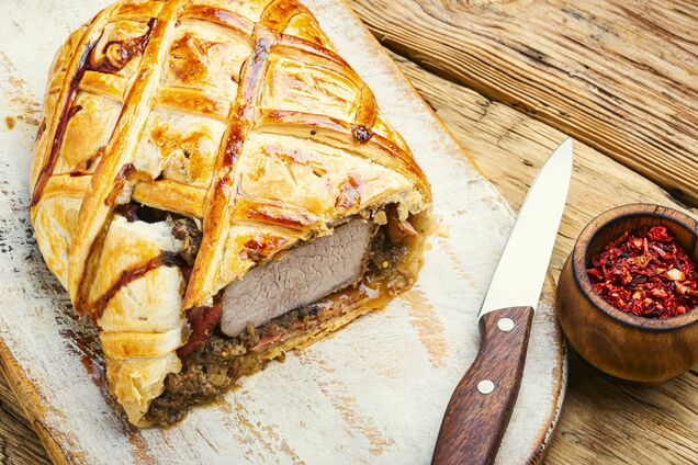 Ленивый слоеный пирог с грибами и ветчиной: готовится максимум 25 минут