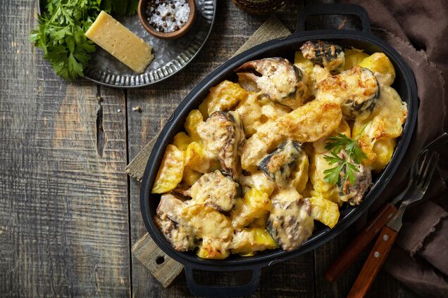 Як смачно приготувати картоплю на вечерю: рецепт страви за лічені хвилини