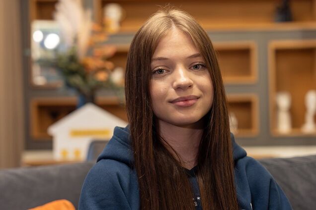 'Меня узнают на улице': Яна Степаненко из Донецкой области рассказала свою историю музею 'Голоса мирных' Фонда Рината Ахметова