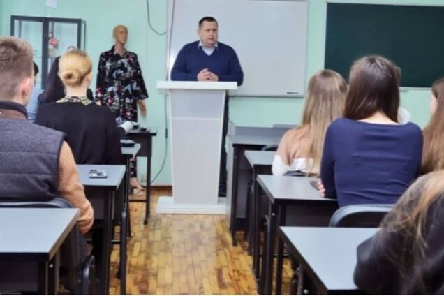 Присоединились более тысячи студентов и лицеистов: мэр Днепра Филатов провел лекцию об опыте сотрудничества с Японией