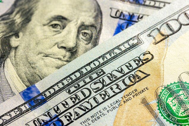 Иллюстрация - 100 долларов, курс валют