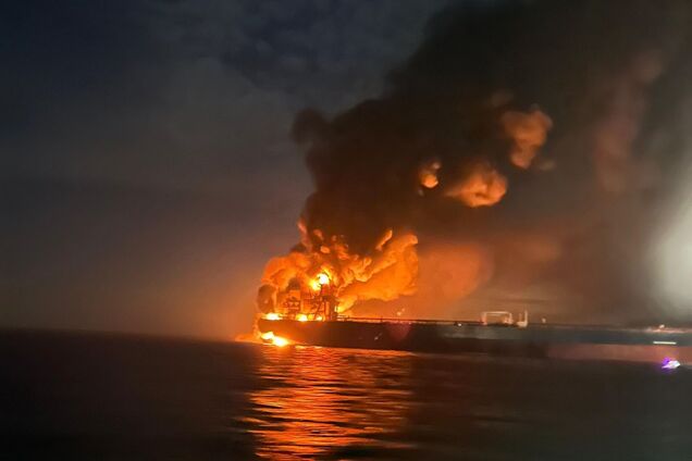 В Черном море второй раз атаковали танкер теневого флота РФ: в Турции раскрыли детали