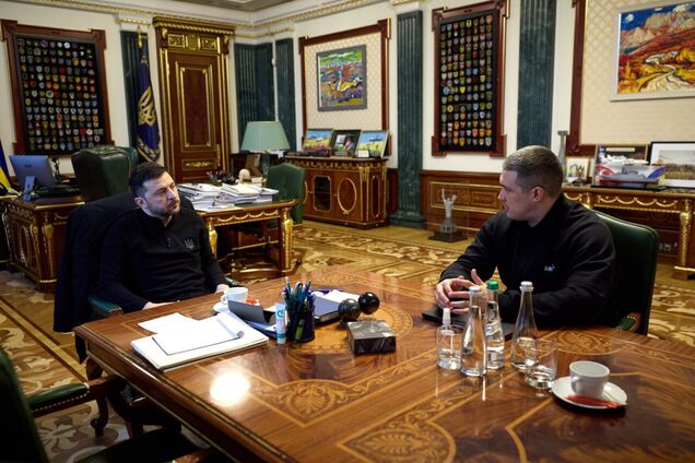 Цифровизация и надежная связь: Зеленский подвел итоги совещания с вице-премьером Федоровым. Фото