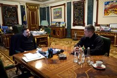 Цифровізація і надійний зв'язок: Зеленський підбив підсумки наради з віцепрем'єром Федоровим. Фото