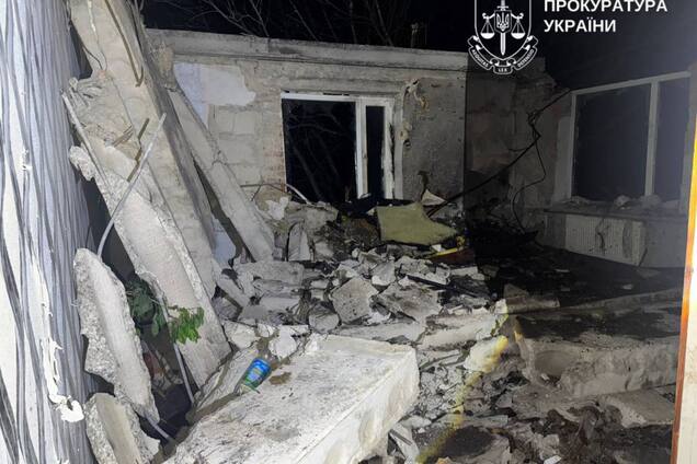 Оккупанты атаковали Сумскую область: есть жертва, из-под завалов спасли трех человек. Фото и видео