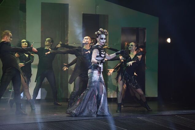 Жанна в стране лжецов