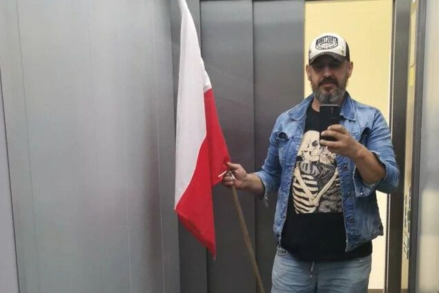 Срывал украинские флаги и не только: в Польше задержали стримера – сторонника Путина. Фото