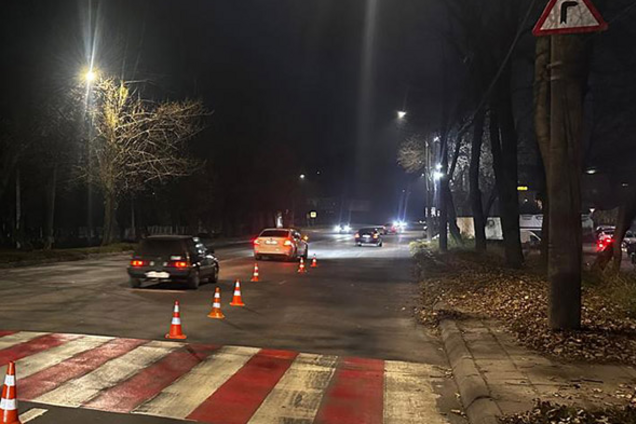 У Хмельницькому пʼяний водій збив двох підлітків на пішохідному переході: з'явилися подробиці. Фото