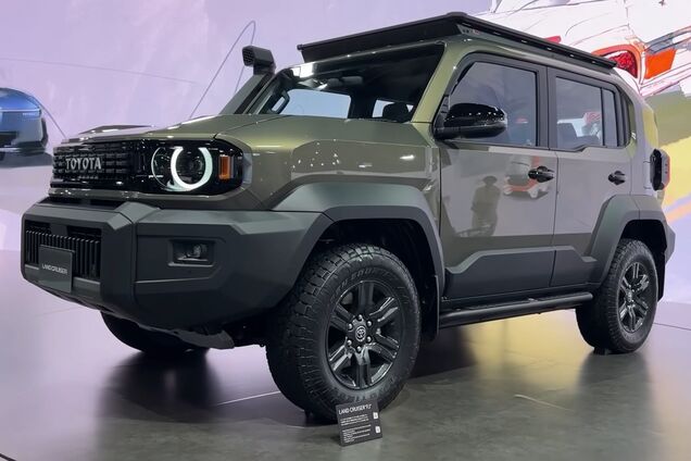 Toyota Land Cruiser FJ