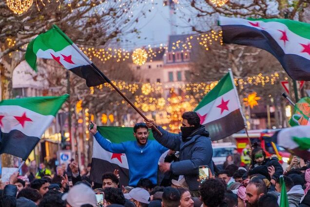 'Больше нет оснований для получения убежища': Мерц рассчитывает, что сирийские беженцы вернутся домой