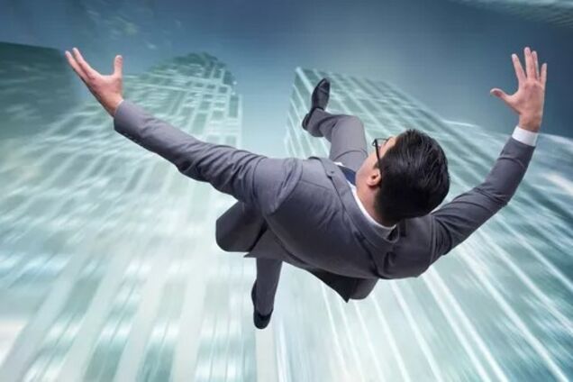 Произошло ускорение падения в пропасть российской экономики