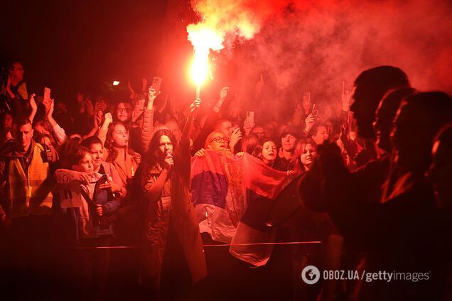 У Сербії пройшли масові антиурядові протести: Вучич пообіцяв провести дострокові вибори