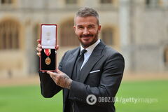 Відтепер – сер Девід: король Великої Британії посвятив ексфутболіста Бекхема у лицарі. Фото і відео