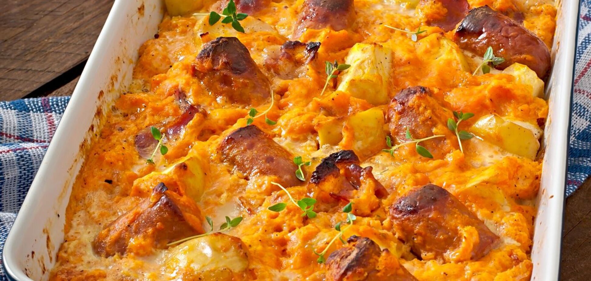 Бюджетна та корисна запіканка з червоною рибою: варіант смачної страви на будь-який випадок