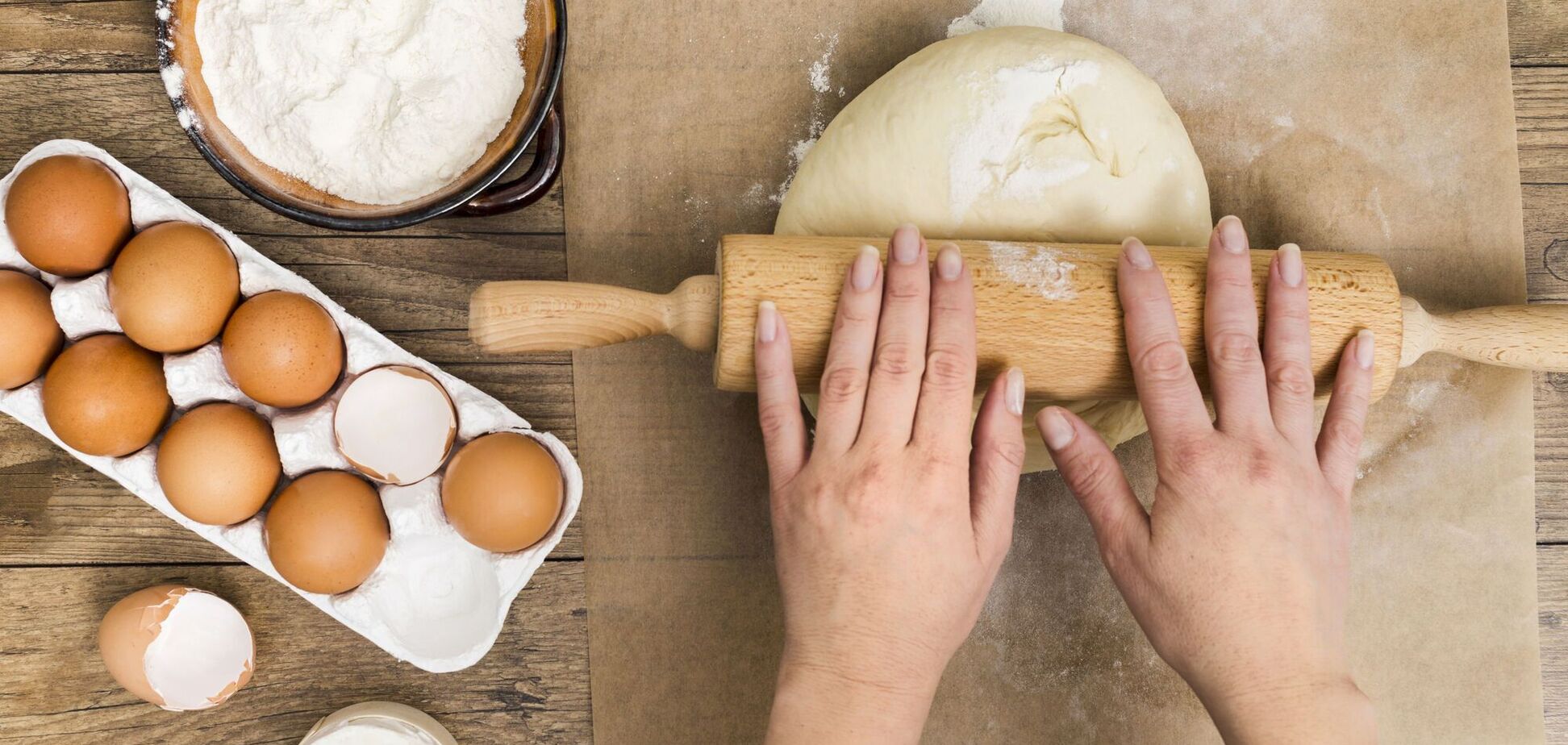 Який простий інгредієнт потрібно додати у тісто, щоб воно вийшло ідеальним: підходить для всіх рецептів