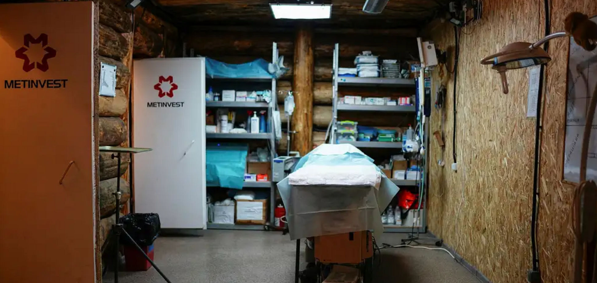 'Життя триває на глибині семи метрів': шведське видання розповіло нові подробиці про унікальний підземний шпиталь 'Сталевого фронту'