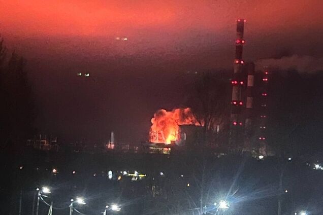 В Костромской области атакована ГРЭС: после прилетов произошел пожар. Фото и видео