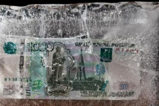 Российский олигархат готовит россиянам заморозку депозитов