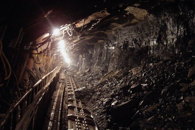 Угольная шахта. Иллюстрационное изображение