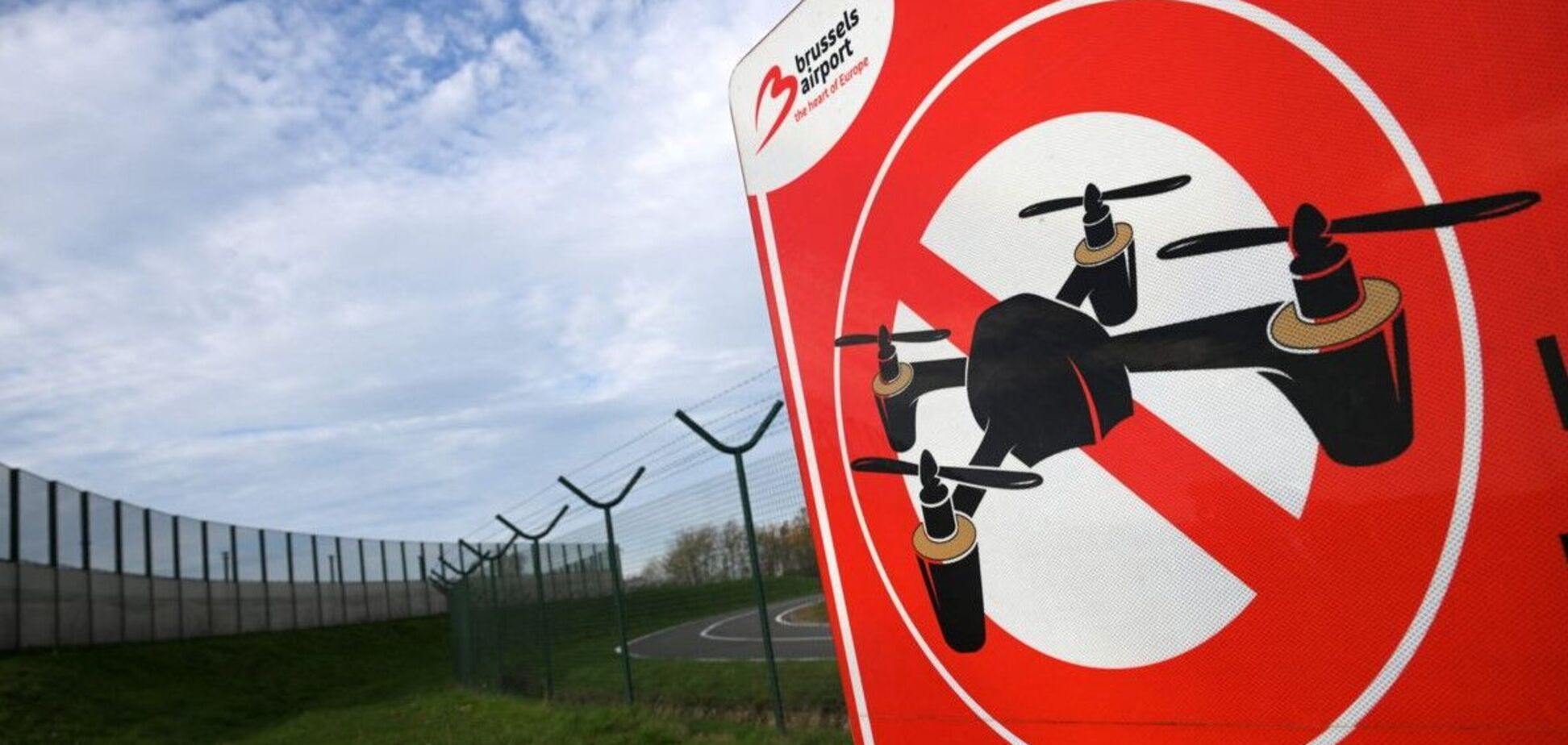 Бельгийские спецслужбы подозревают Россию в причастности к инцидентам с дронами: Москва 'решительно отрицает'