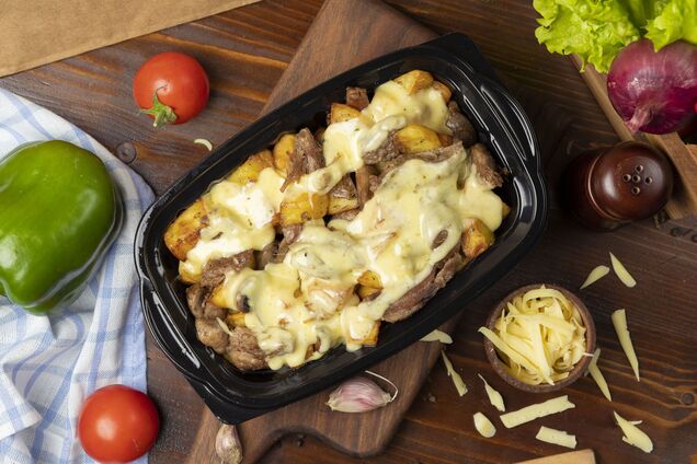 Як смачно приготувати картоплю на обід: запікається в духовці максимум 20 хвилин