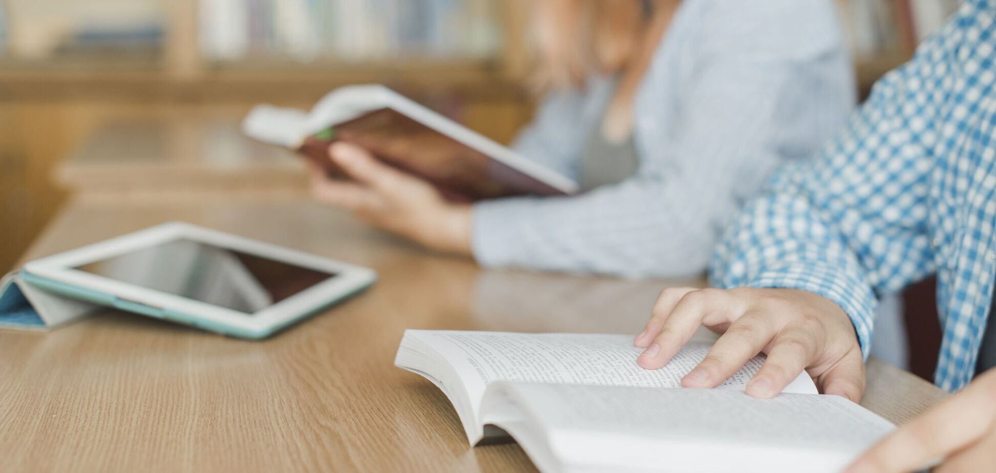 'Чи треба оплачувати заняття?' Мережу шокувала історія про ученицю 8 класу, яка прийшла на урок у стані алкогольного сп'яніння