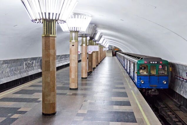 У Харкові метро другий день працює лише в режимі укриття через низьку напругу