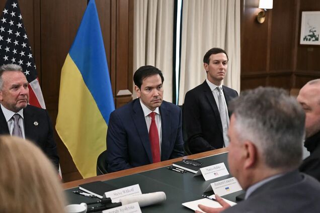 Встреча была 'сложная и интенсивная': СМИ раскрыли детали переговоров делегаций США и Украины во Флориде