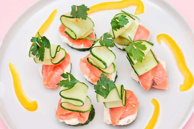 Как быстро засолить красную рыбу на бутерброды: рецепт на Новый год