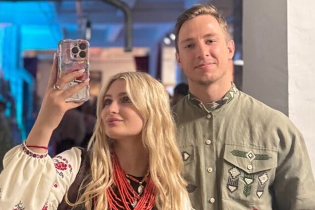 'Терен' і Віточка, яка стала мемом на 'Холостяку 14', сходили на побачення: який символічний подарунок ветеран вручив своїй супутниці