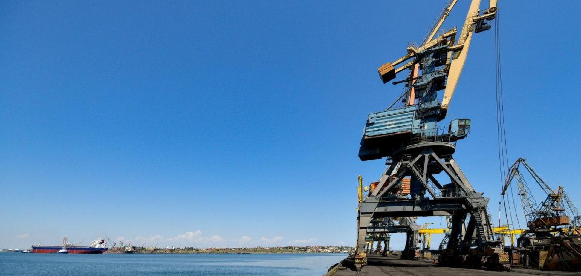 Кабмин разрешил отдать порт Черноморск в концессию на 40 лет в обход Prozorro