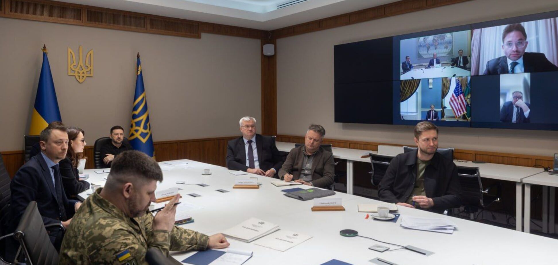 'Є багато напрацювань': Зеленський провів переговори з представниками Трампа щодо відбудови України. Фото