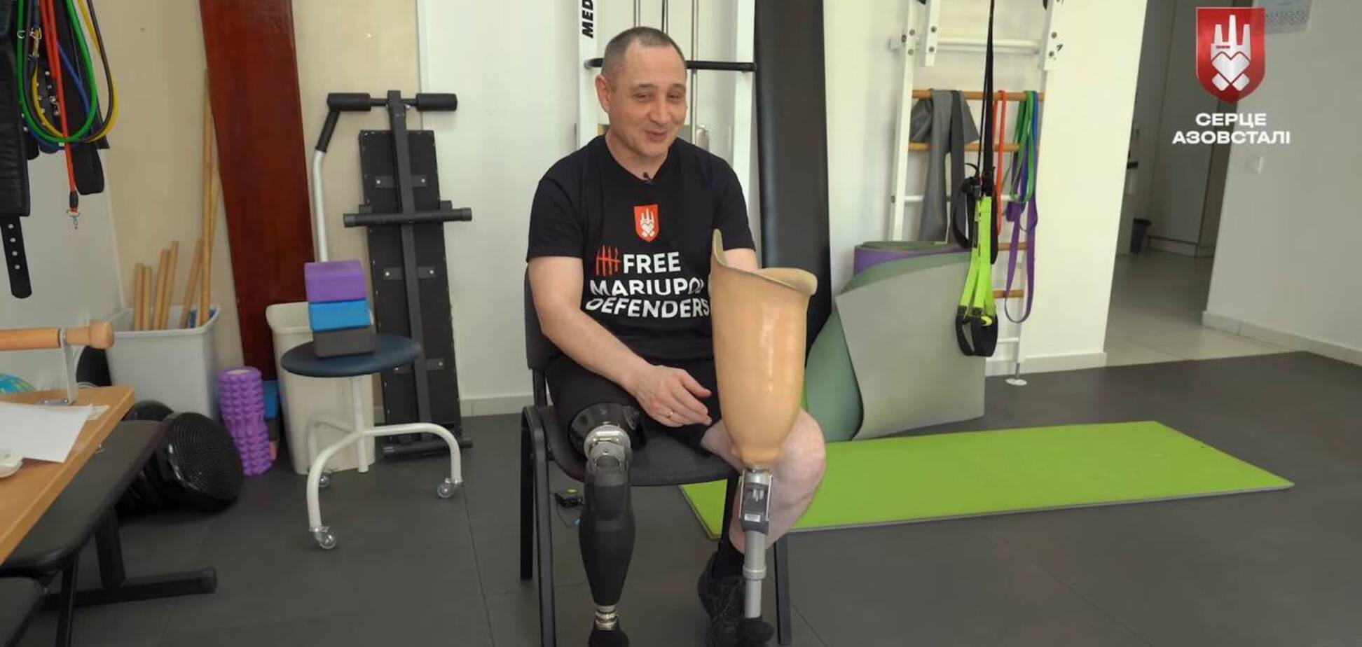 Після ампутації й полону: оборонцю Маріуполя встановили один із найкращих протезів у світі. Відео