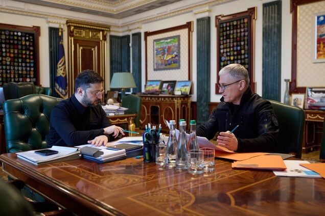 Китай націлився на російські ресурси, а Кремль хоче дестабілізувати Україну: Зеленський заслухав доповідь керівника Служби зовнішньої розвідки