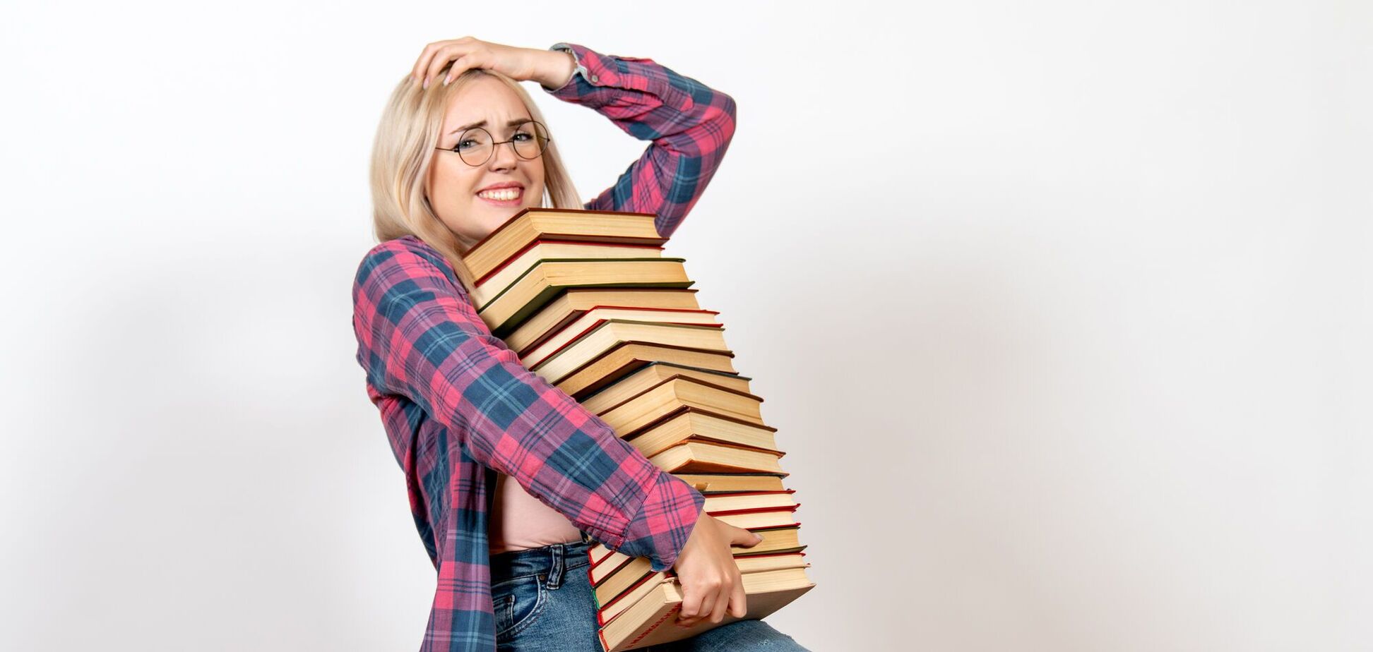 В Украине вышла первая книга, напечатанная на бумаге из переработанных русскоязычных изданий. Фото