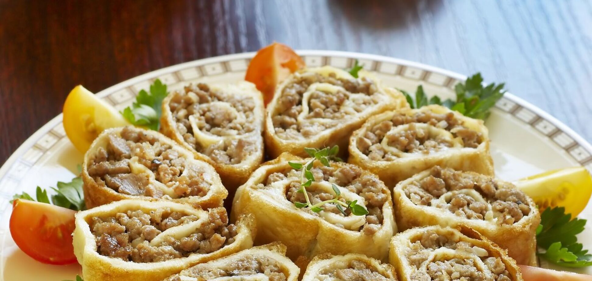 Что приготовить из лаваша и фарша на ужин: рецепт сытного блюда на скорую руку