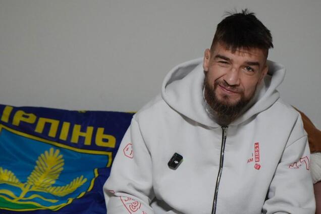 FIRST бій Амосова в UFC