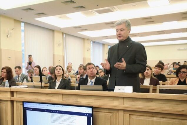 На початку 2026-го можна очікувати рішення: судовий процес за позовом Порошенка виходить на фінішну пряму